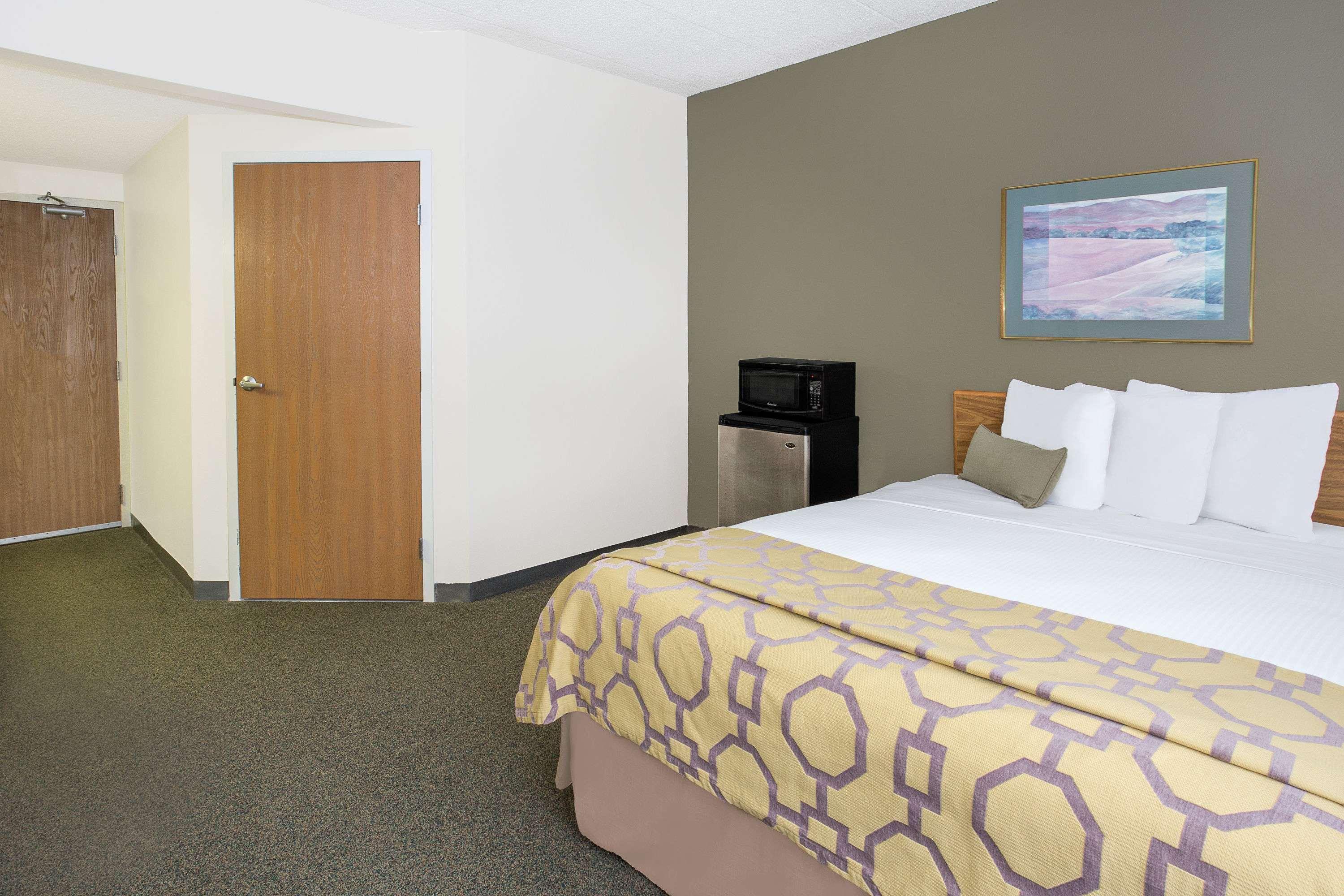 Baymont By Wyndham Janesville Eksteriør billede